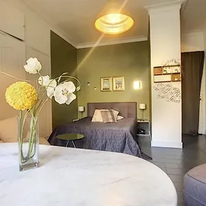 Apartment Un En, Nizza