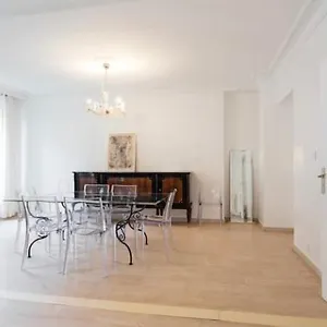 Apartment Big White, Nice