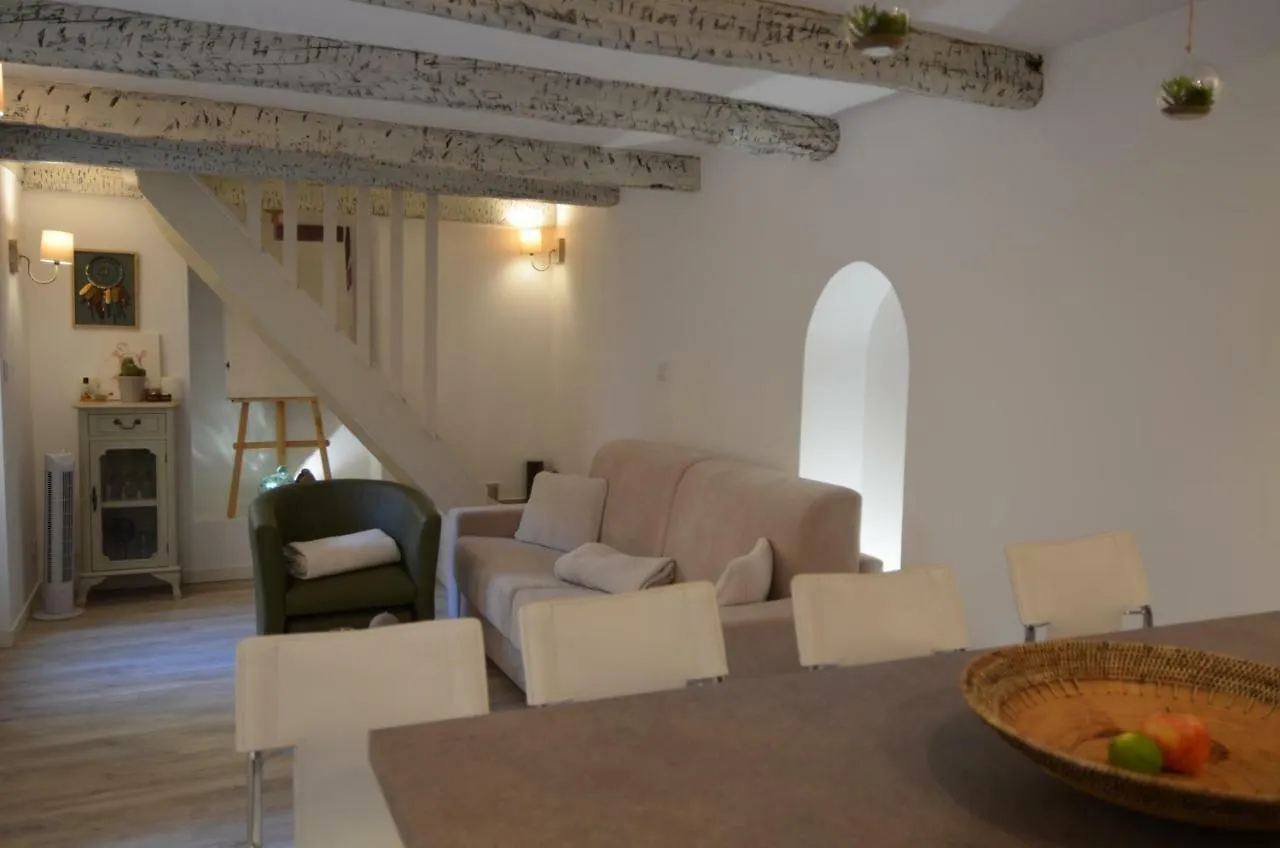 Appartement Duplex De Charme 4 Personnes Quartier Du Port A Nice 0*,  France